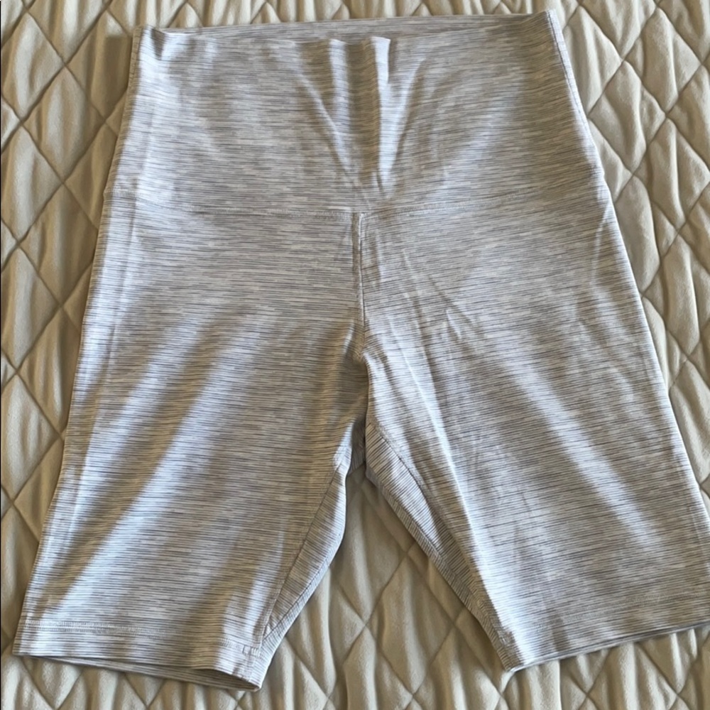 lululemon 10” Short